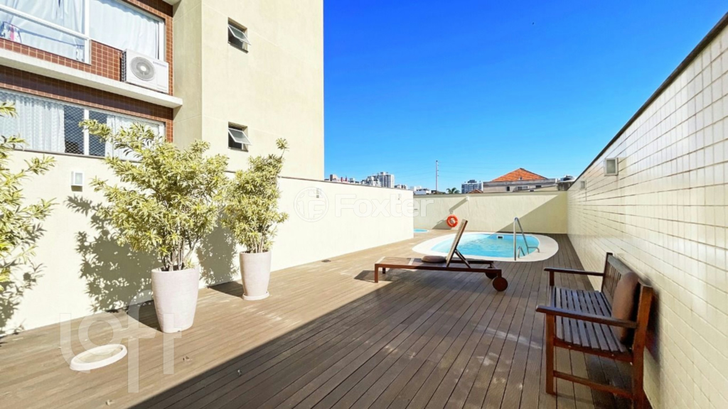 Apartamento à venda com 2 quartos, 60m² - Foto 27