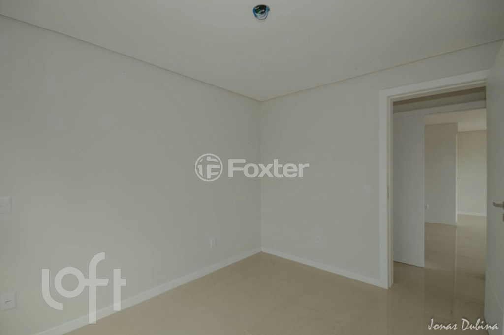 Apartamento à venda com 3 quartos, 86m² - Foto 15