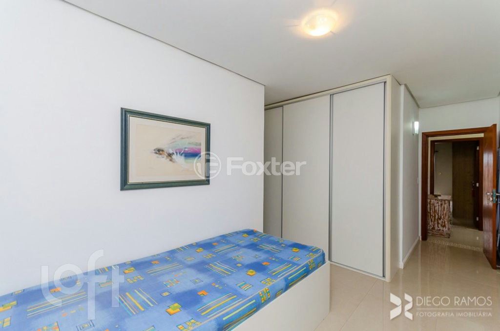 Casa de Condomínio à venda com 3 quartos, 280m² - Foto 23