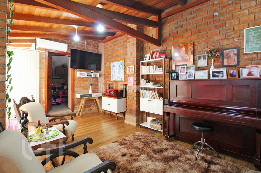 Casa à venda com 3 quartos, 340m² - Foto 6
