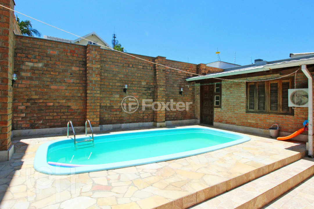 Casa à venda com 3 quartos, 340m² - Foto 10