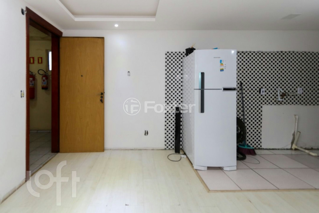 Apartamento à venda com 2 quartos, 38m² - Foto 13