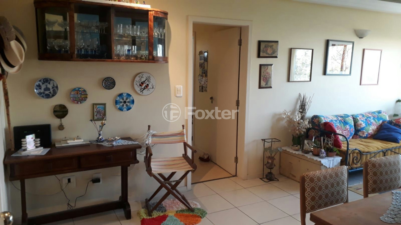 Apartamento à venda com 3 quartos, 107m² - Foto 3