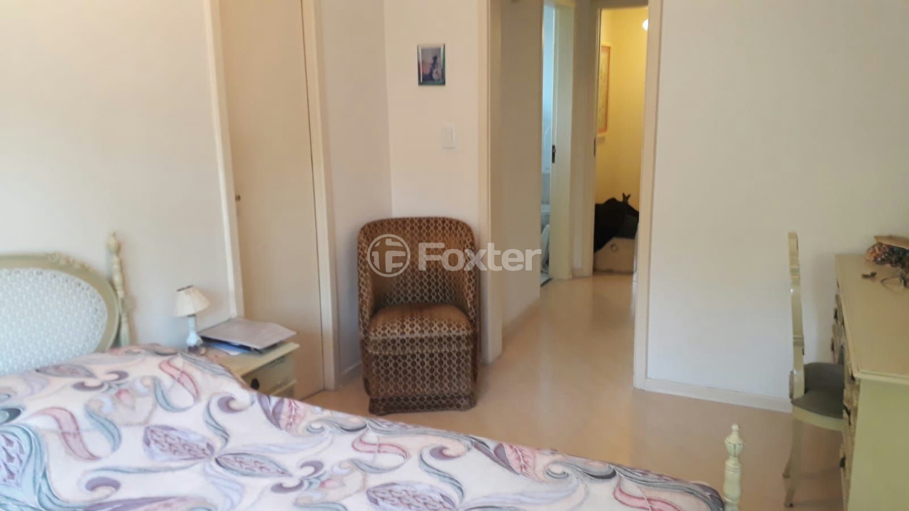 Apartamento à venda com 3 quartos, 107m² - Foto 8