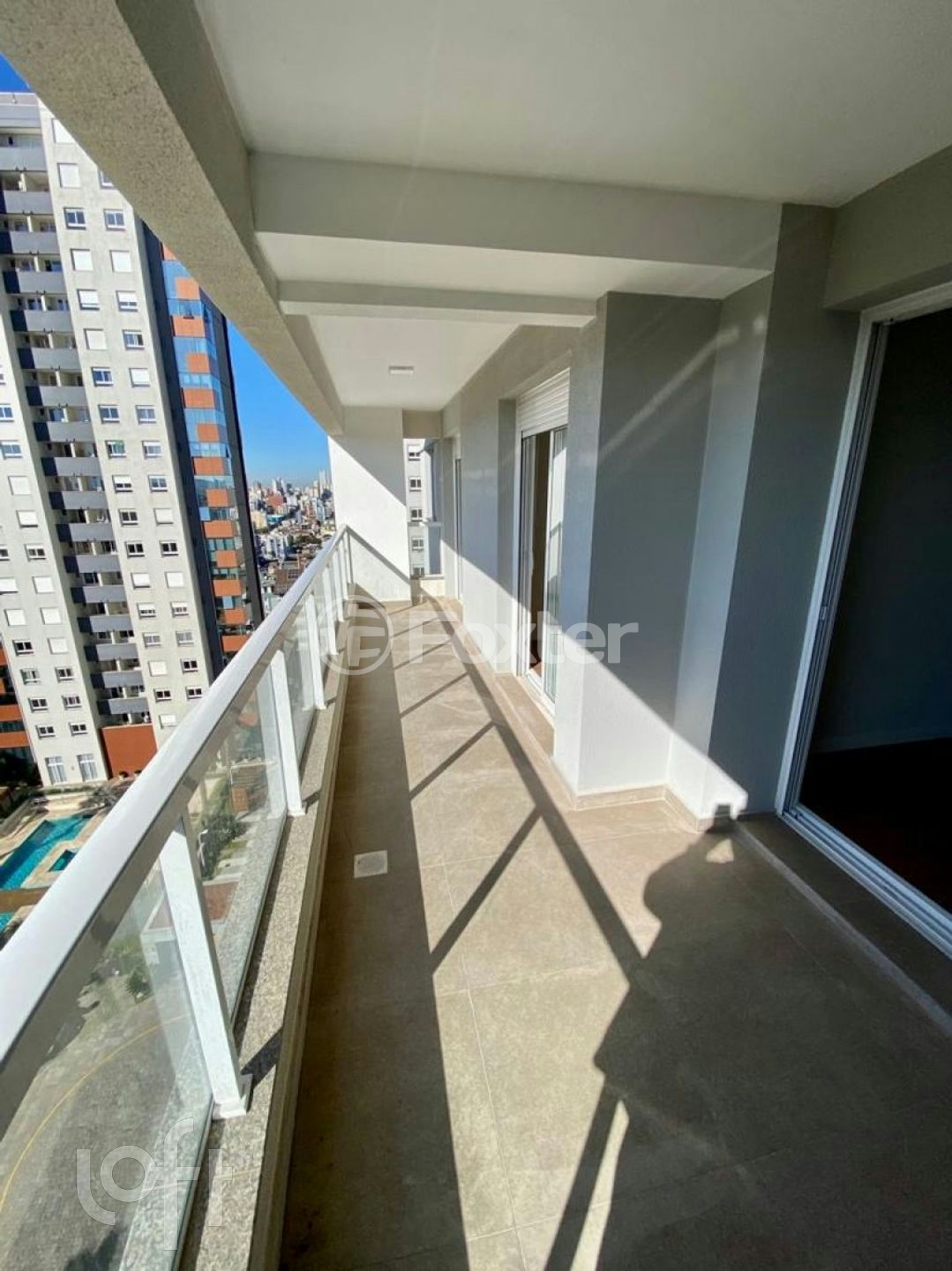 Apartamento à venda com 3 quartos, 102m² - Foto 1