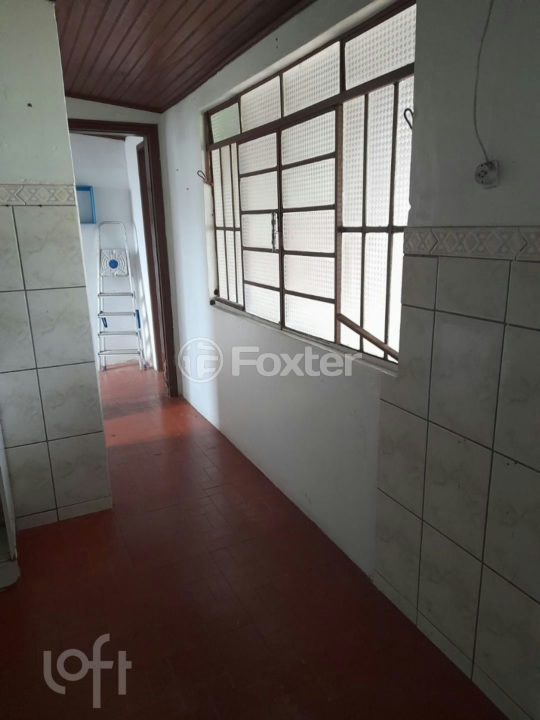 Casa à venda com 2 quartos, 100m² - Foto 8