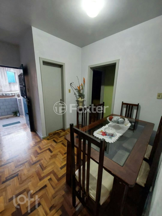 Casa à venda com 3 quartos, 146m² - Foto 2