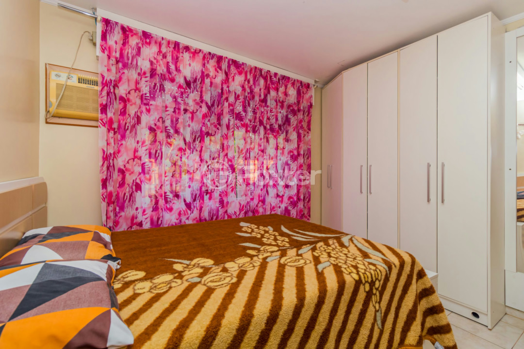 Casa à venda com 5 quartos, 163m² - Foto 19