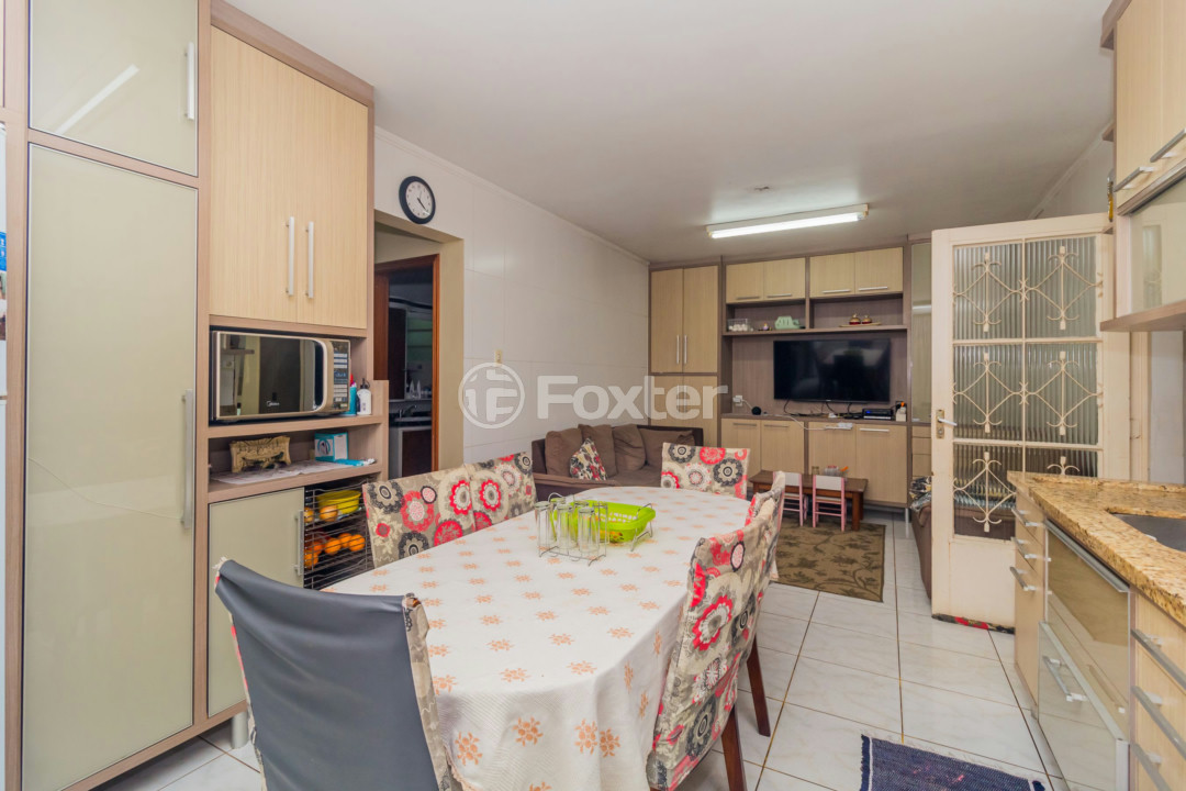 Casa à venda com 5 quartos, 163m² - Foto 7