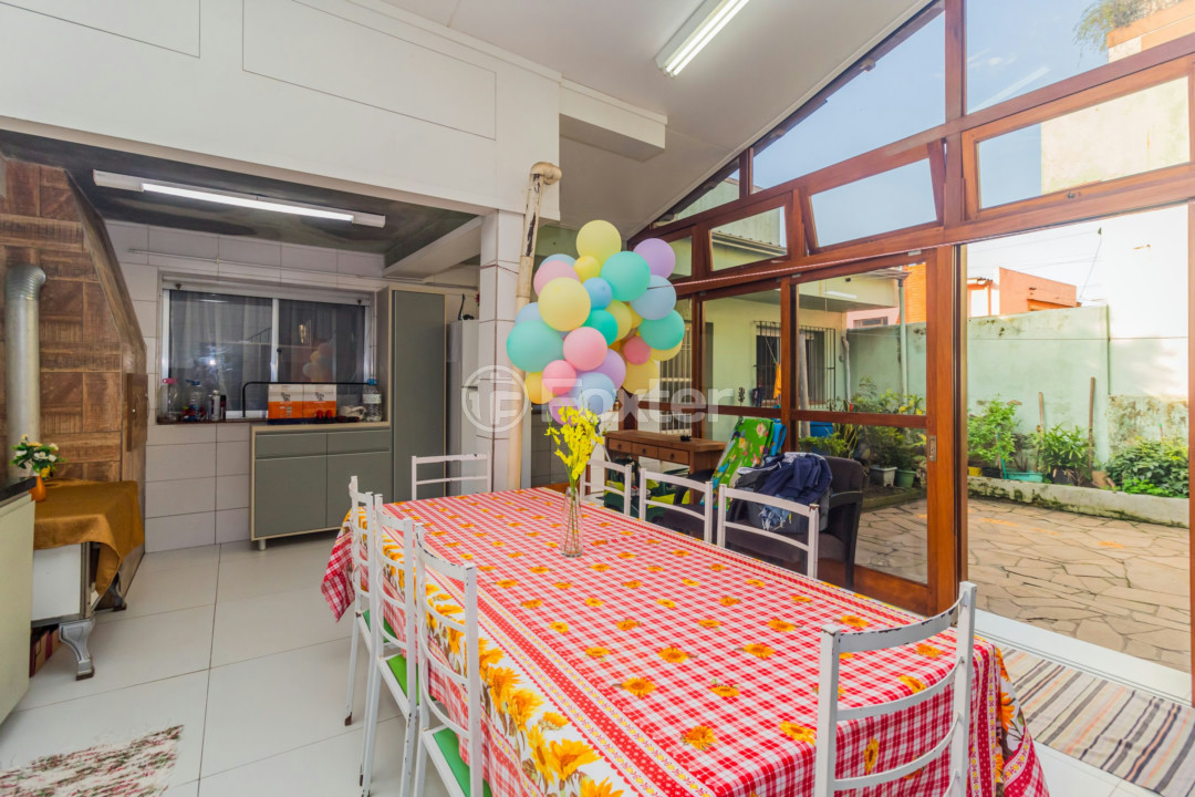 Casa à venda com 5 quartos, 163m² - Foto 34