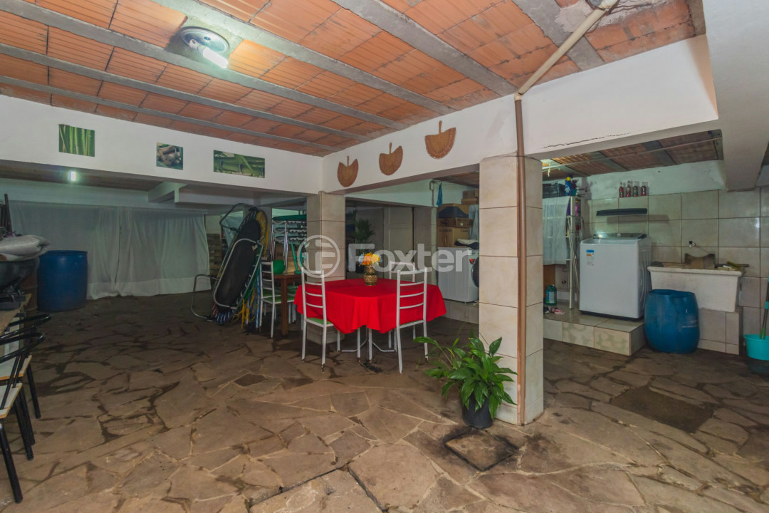 Casa à venda com 5 quartos, 163m² - Foto 37