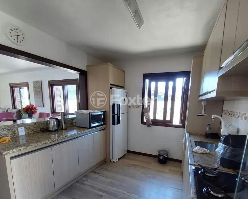 Casa à venda com 3 quartos, 153m² - Foto 7