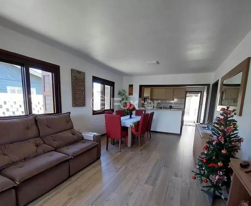 Casa à venda com 3 quartos, 153m² - Foto 4