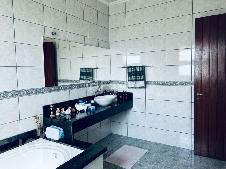 Casa à venda com 3 quartos, 274m² - Foto 17