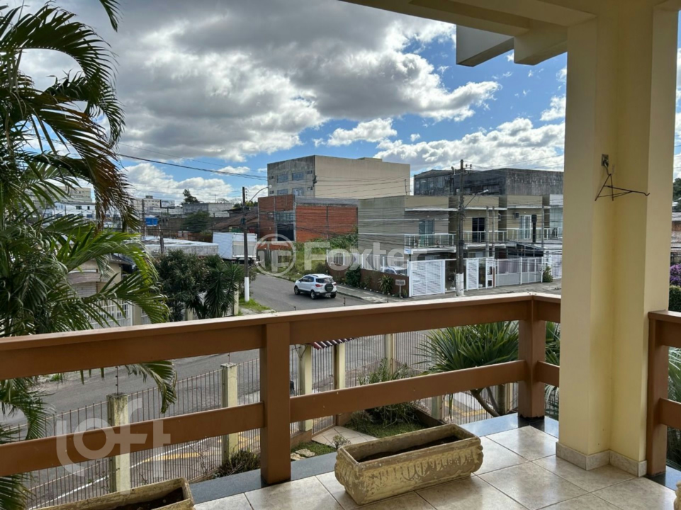 Casa à venda com 3 quartos, 274m² - Foto 14