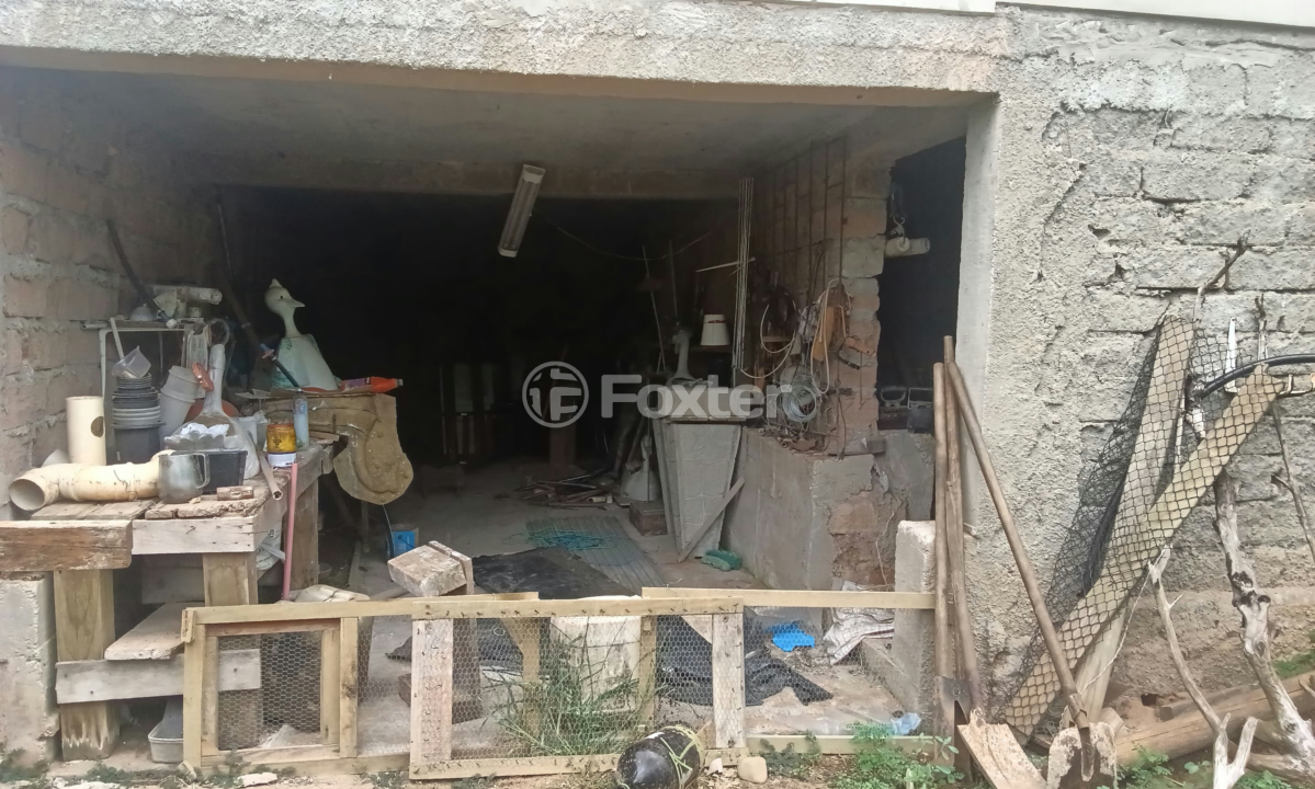 Sítio à venda com 3 quartos, 240m² - Foto 17