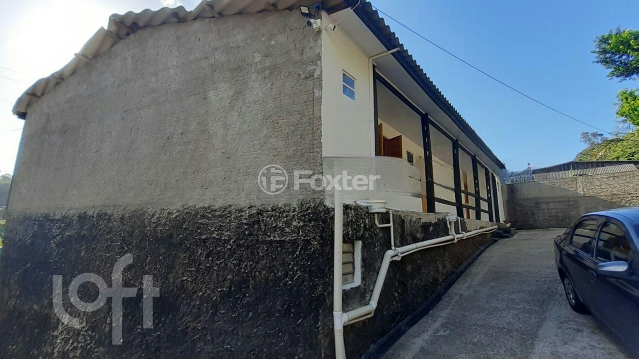 Casa à venda com 3 quartos, 65m² - Foto 5