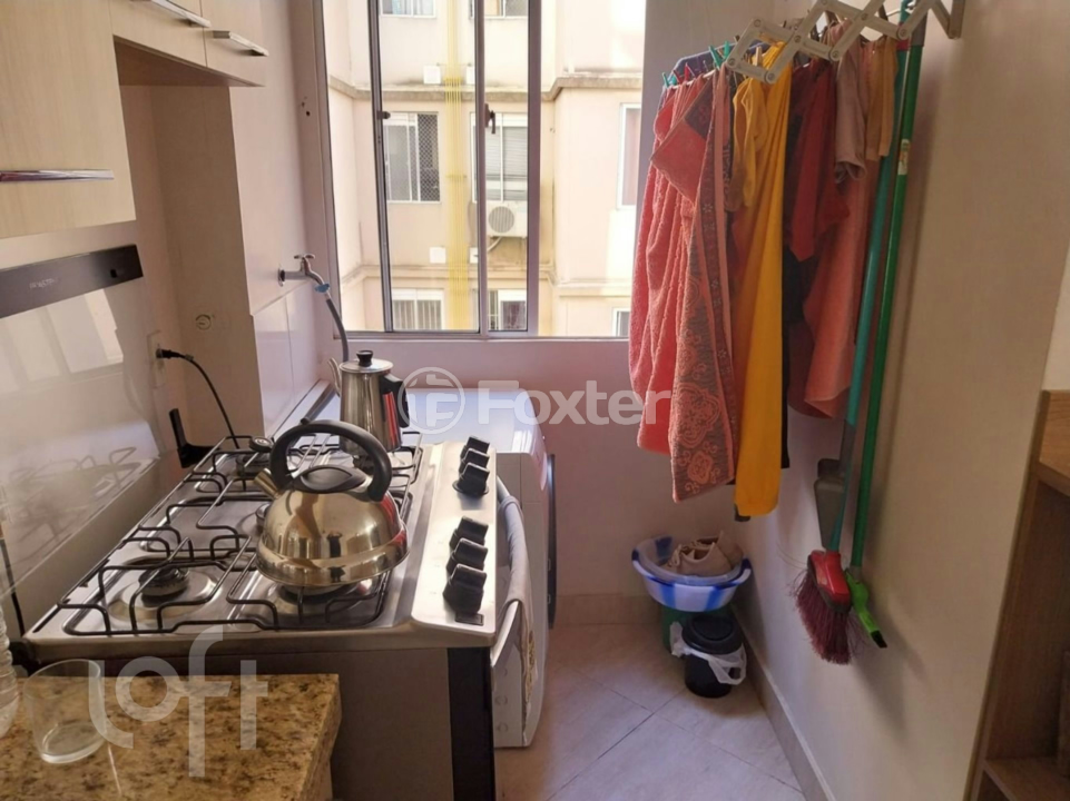 Apartamento à venda com 3 quartos, 50m² - Foto 3