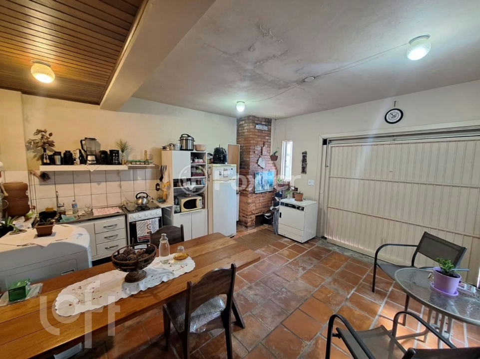 Casa à venda com 3 quartos, 160m² - Foto 8