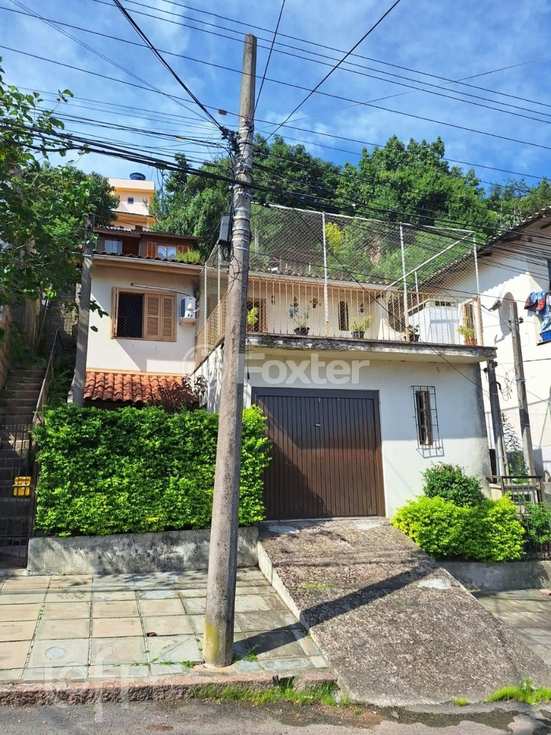Casa à venda com 3 quartos, 160m² - Foto 1