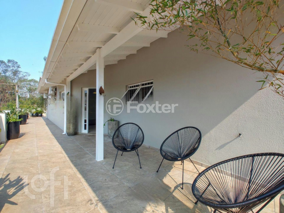 Casa à venda com 3 quartos, 367m² - Foto 36