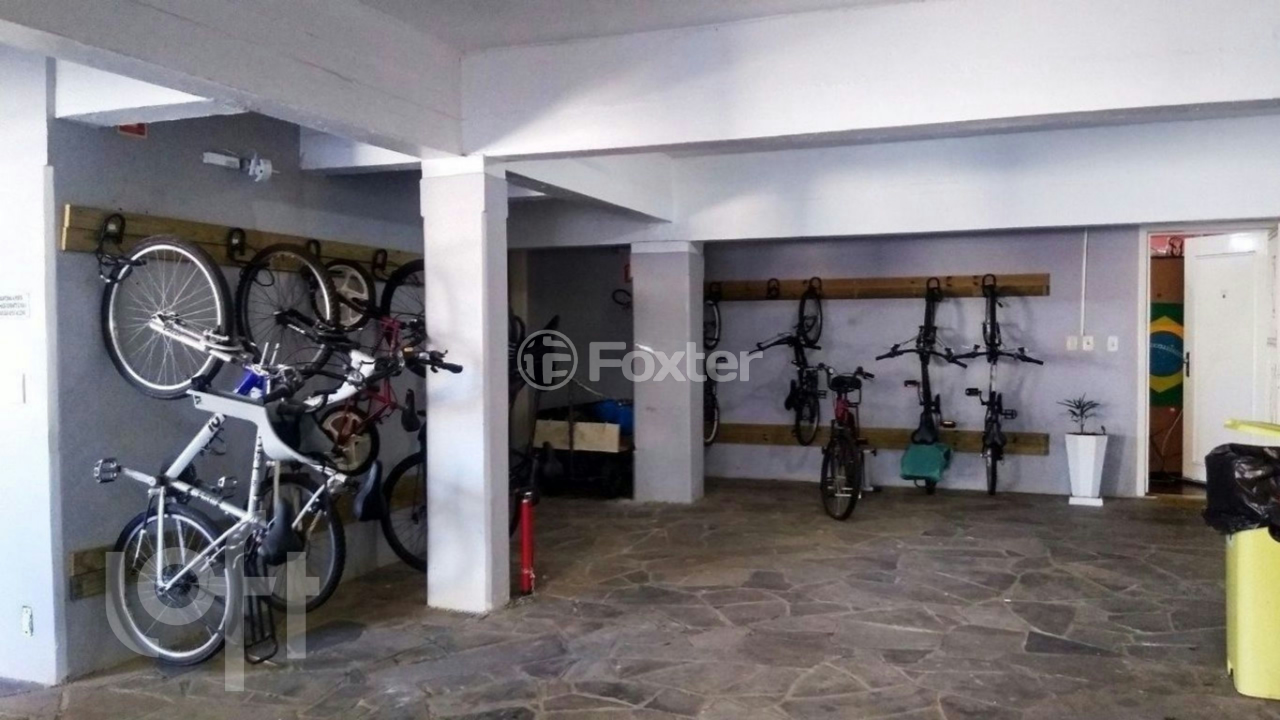 Apartamento à venda com 3 quartos, 76m² - Foto 29