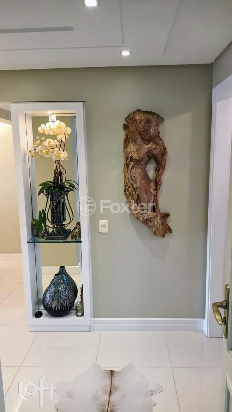Apartamento à venda com 3 quartos, 179m² - Foto 2