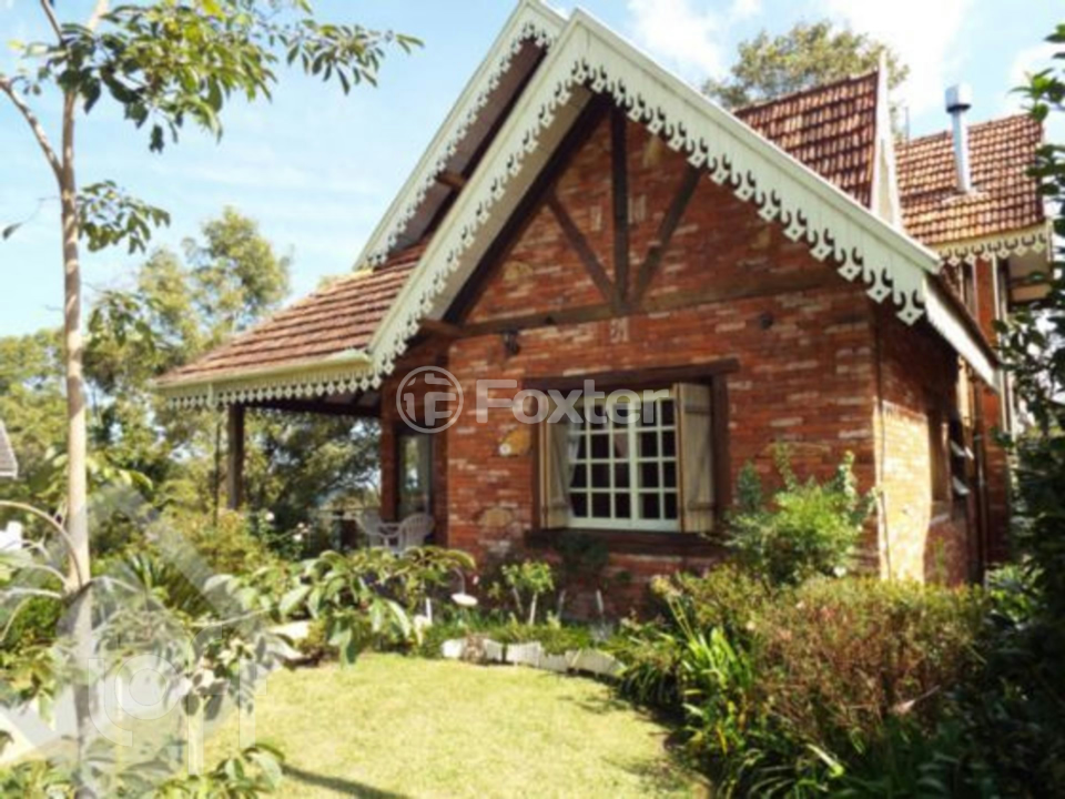 Casa de Condomínio à venda com 4 quartos, 306m² - Foto 2