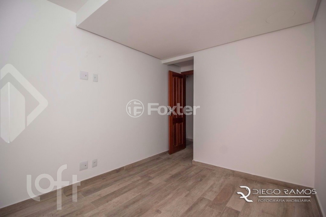 Casa de Condomínio à venda com 3 quartos, 254m² - Foto 19
