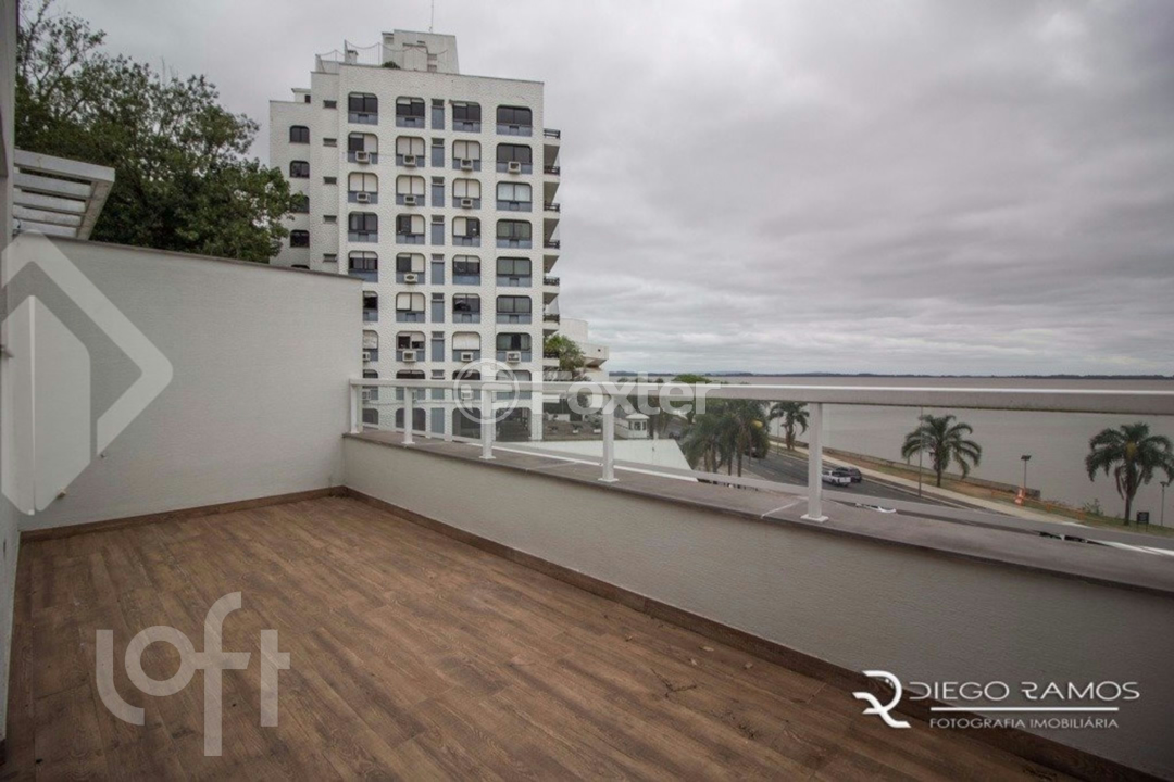 Casa de Condomínio à venda com 3 quartos, 254m² - Foto 1