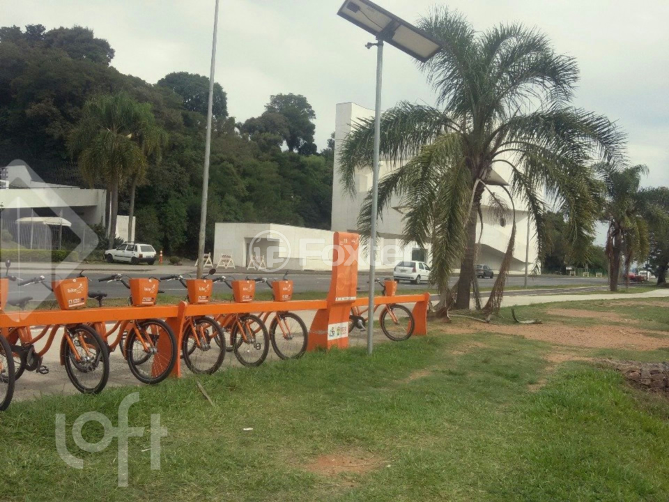 Casa de Condomínio à venda com 3 quartos, 254m² - Foto 10