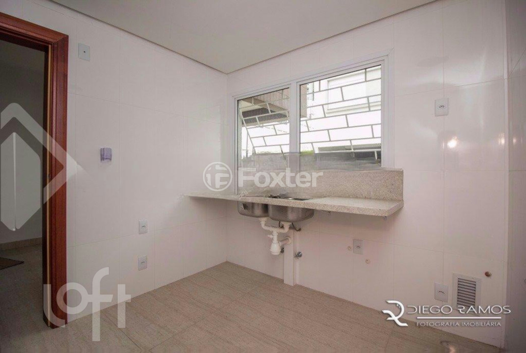 Casa de Condomínio à venda com 3 quartos, 254m² - Foto 28