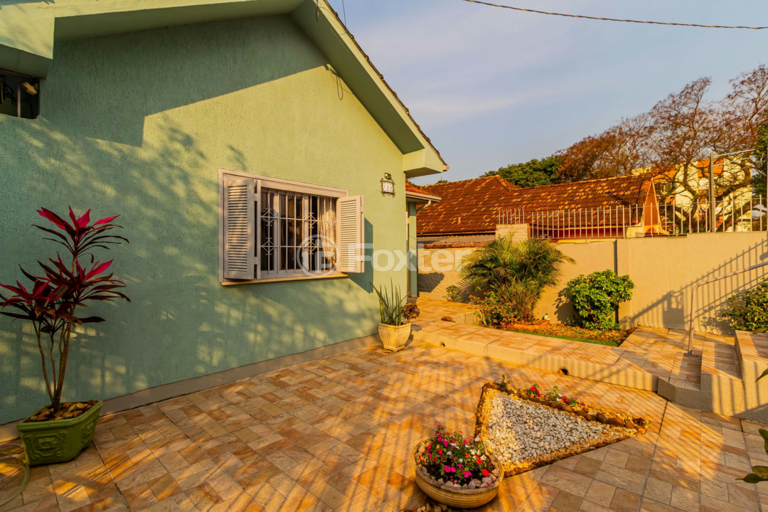 Casa à venda com 3 quartos, 123m² - Foto 42