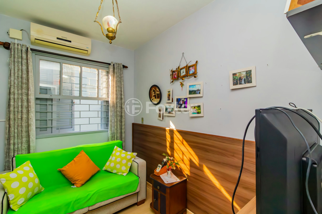 Casa à venda com 3 quartos, 123m² - Foto 9