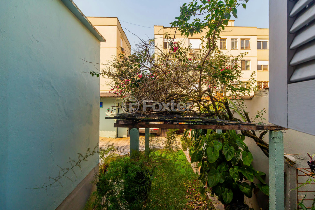 Casa à venda com 3 quartos, 123m² - Foto 21