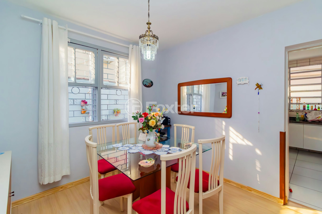 Casa à venda com 3 quartos, 123m² - Foto 26