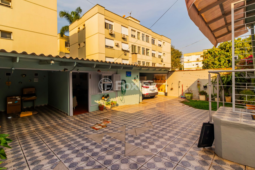 Casa à venda com 3 quartos, 123m² - Foto 34