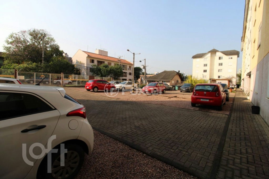 Apartamento à venda com 2 quartos, 63m² - Foto 27