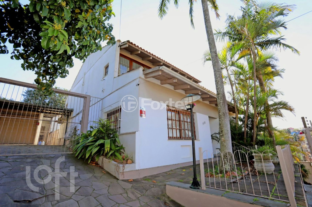 Casa à venda com 4 quartos, 483m² - Foto 2