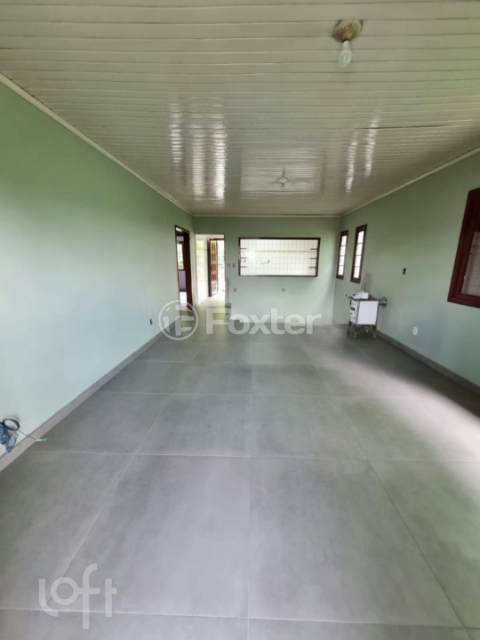 Casa à venda com 3 quartos, 180m² - Foto 2