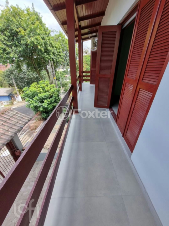 Casa à venda com 3 quartos, 180m² - Foto 8