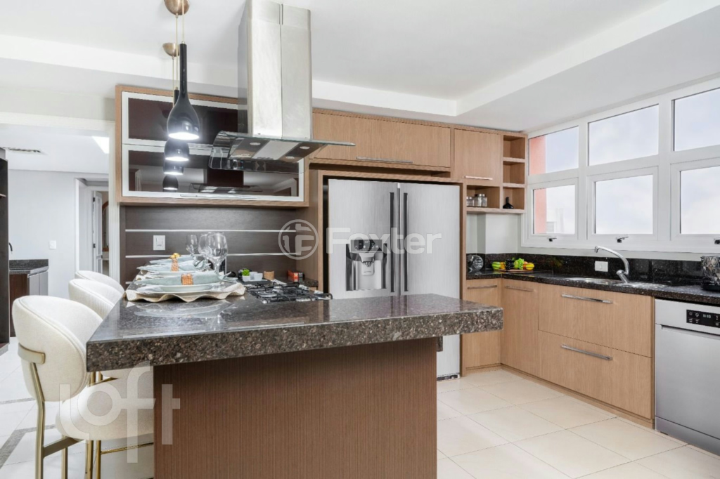Apartamento à venda com 3 quartos, 271m² - Foto 6