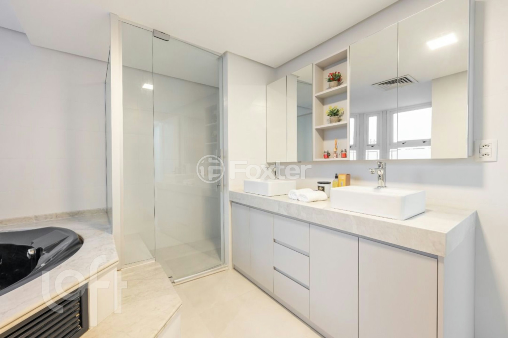 Apartamento à venda com 3 quartos, 271m² - Foto 12