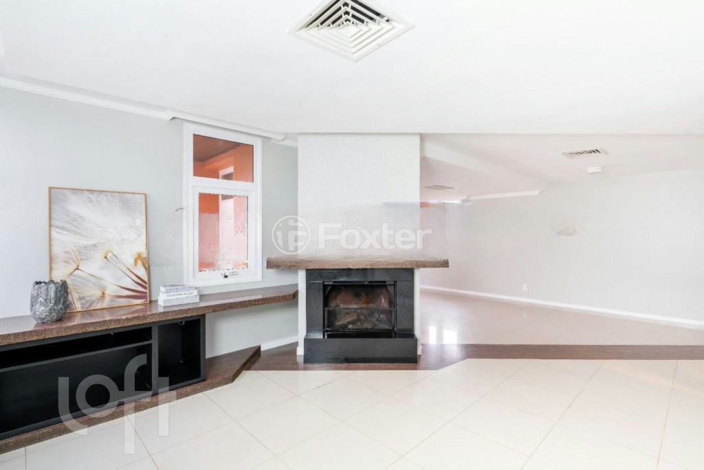 Apartamento à venda com 3 quartos, 271m² - Foto 1