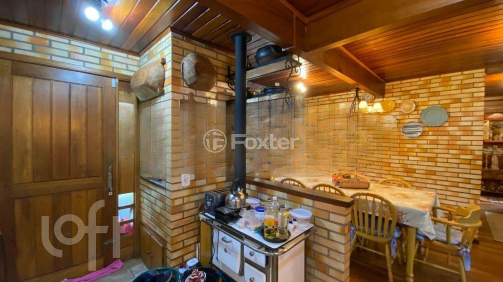Casa à venda com 5 quartos, 132m² - Foto 15