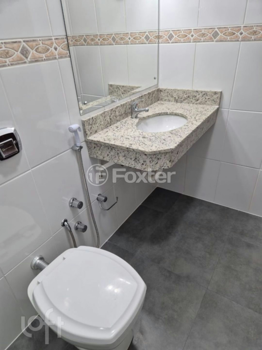 Apartamento à venda com 2 quartos, 33m² - Foto 2