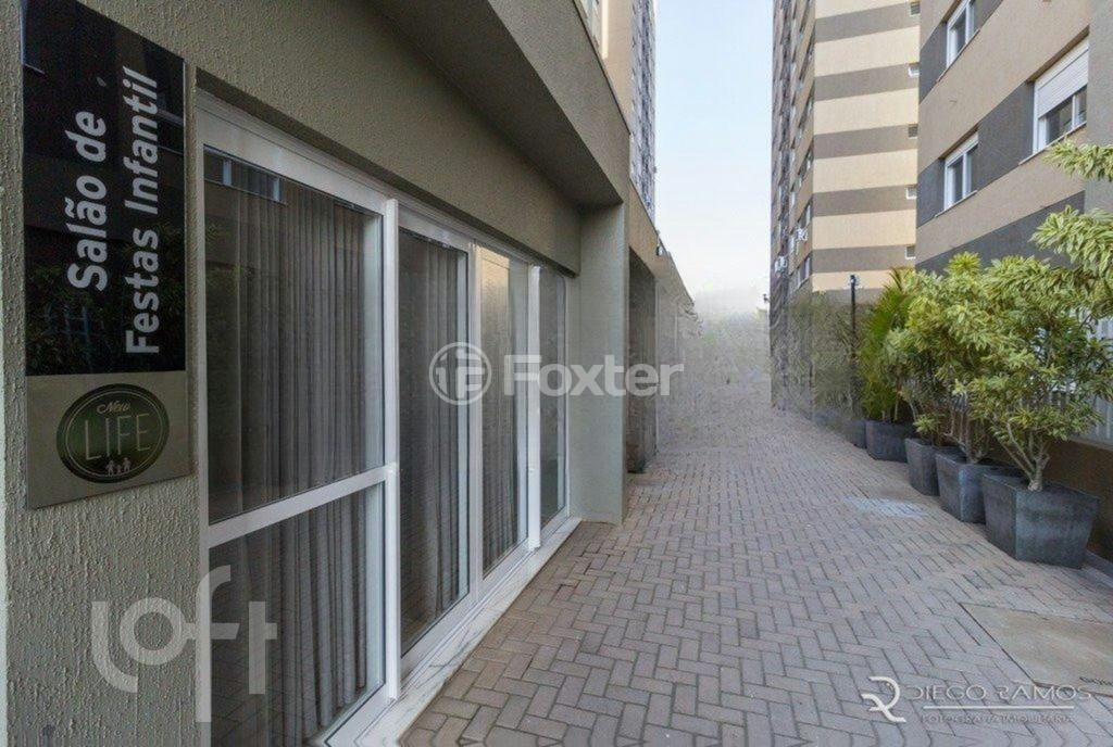 Apartamento à venda com 2 quartos, 57m² - Foto 15