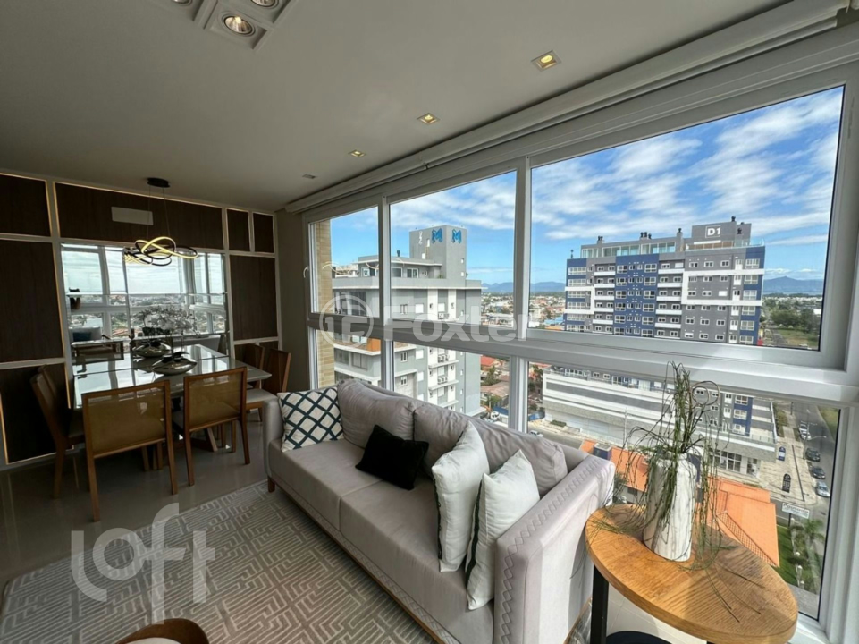 Apartamento à venda com 3 quartos, 96m² - Foto 3