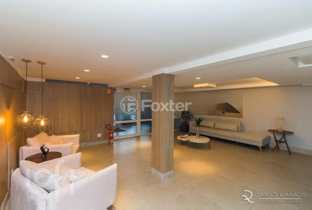 Apartamento à venda com 2 quartos, 96m² - Foto 1