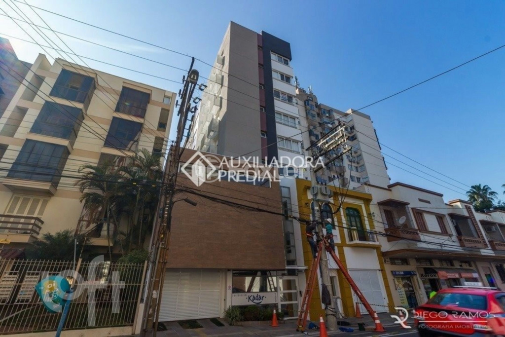 Apartamento à venda com 2 quartos, 96m² - Foto 2